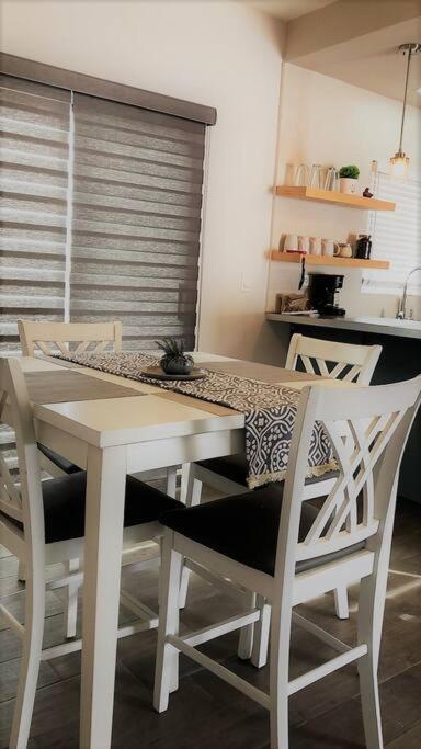 Lovely 1 Bedroom Apartment W/Private Parking Ensenada Ngoại thất bức ảnh